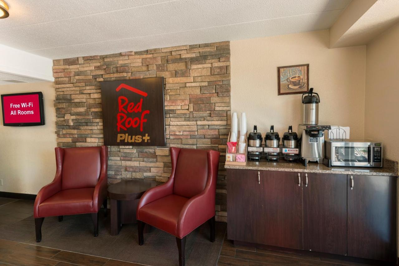 Red Roof Inn Plus+ St. Louis - Forest Park / Hampton Ave. מראה חיצוני תמונה