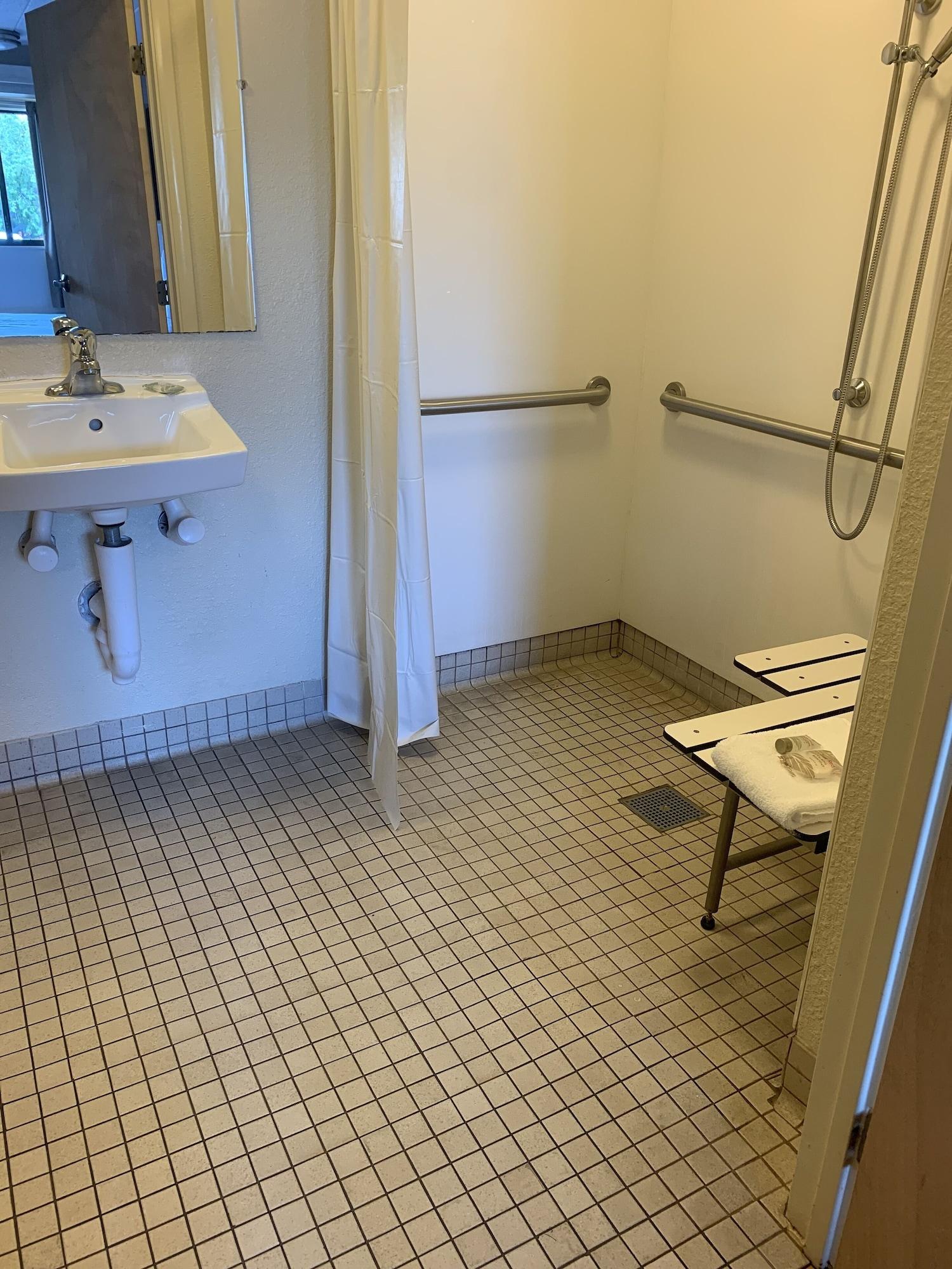 Red Roof Inn Plus+ St. Louis - Forest Park / Hampton Ave. מראה חיצוני תמונה