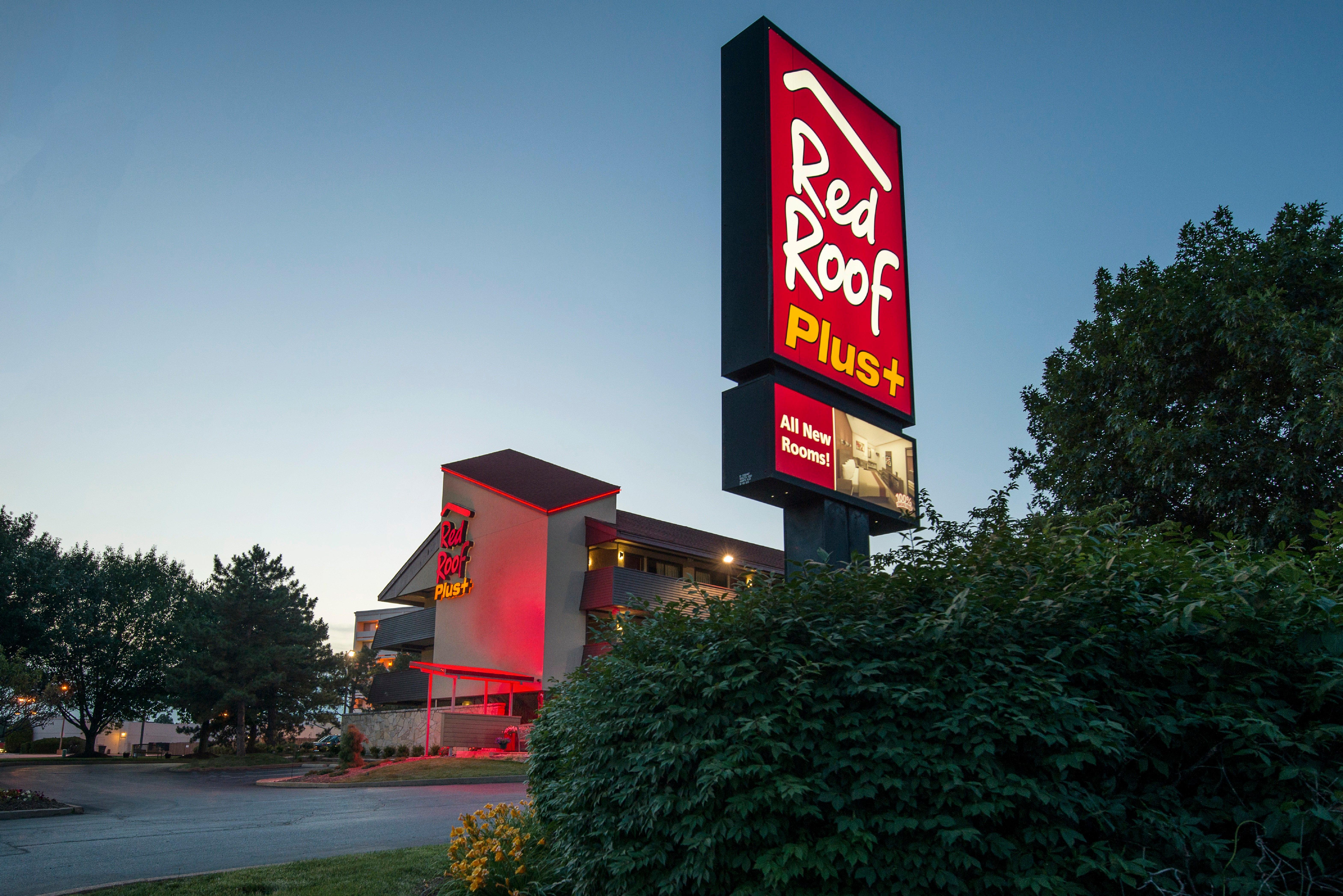 Red Roof Inn Plus+ St. Louis - Forest Park / Hampton Ave. מראה חיצוני תמונה